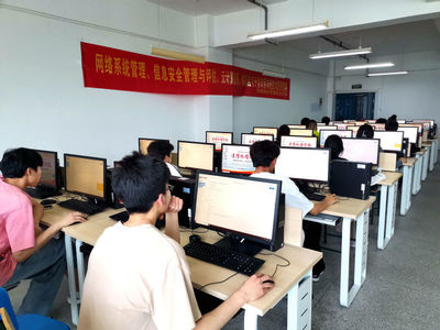 網(wǎng)絡(luò)技術(shù)教研室成功舉辦2024年職業(yè)教育活動周技能大賽 信息技術(shù)咨詢服務